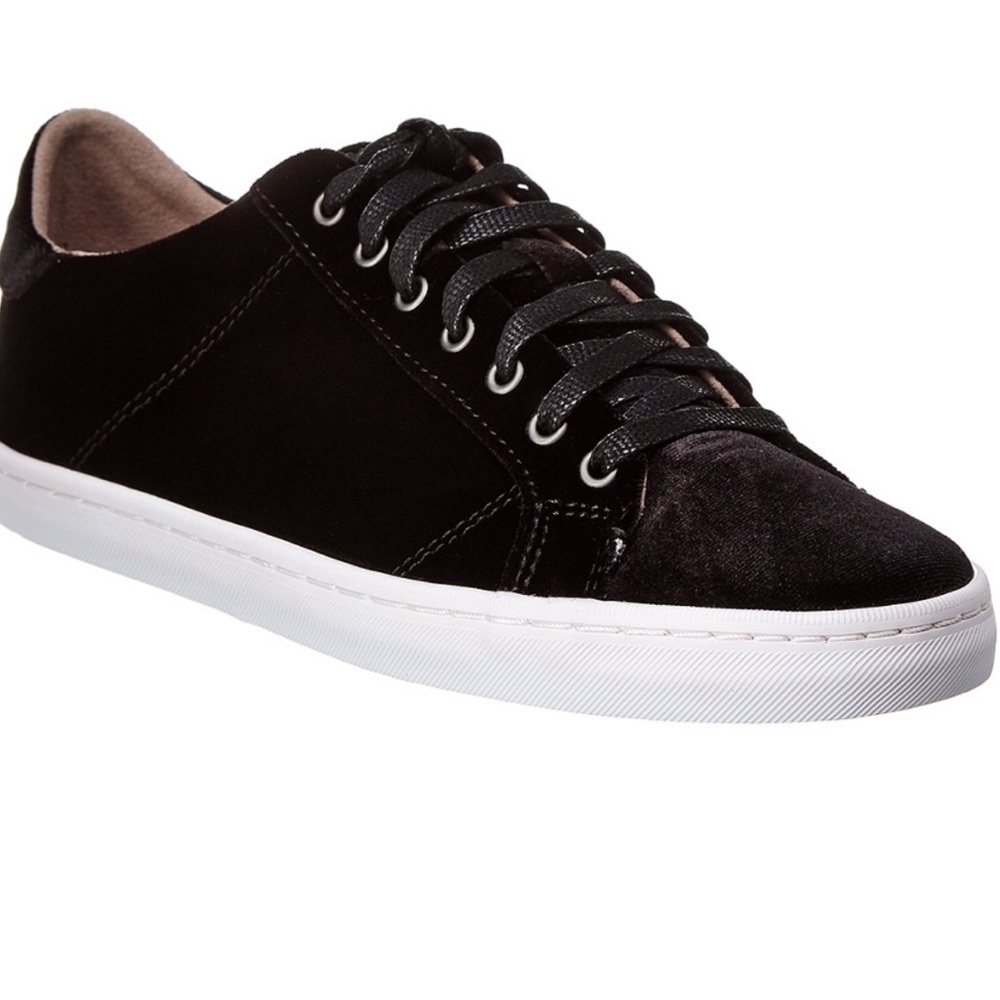 Black velvet Cole Haan sneakers